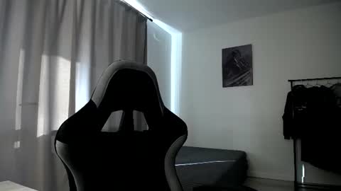 Snapshot of hairycuss chatting on 08/02/26, 03:21 Adam online show from 08/02/26, 03:21