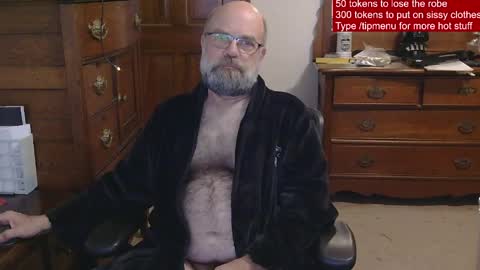 HairyDaddyBear69 online show from 04/30/26, 11:38