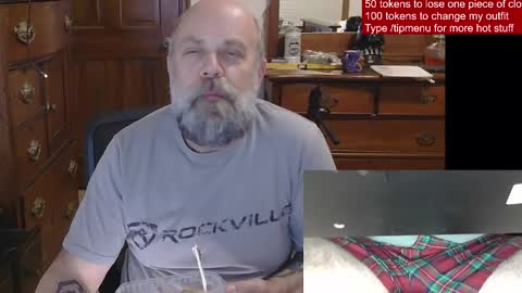 HairyDaddyBear69 online show from 05/03/26, 12:27