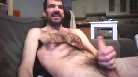 hairydude2015 online show from 11/30/25, 11:09