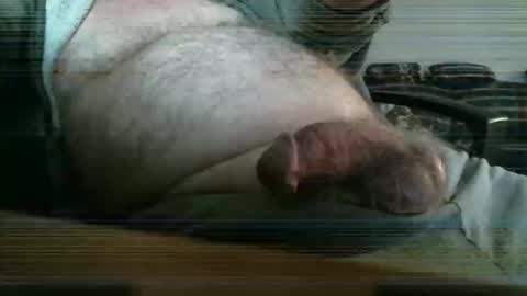 Snapshot of hairydude962 chatting on 11/28/25, 04:26 hairydude962 online show from 11/28/25, 04:26