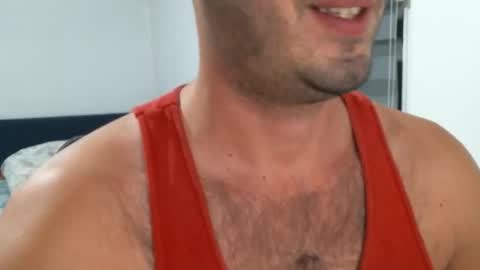 Snapshot of hairyeurostud chatting on 11/11/25, 12:54 Andy online show from 11/11/25, 12:54