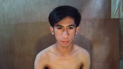 hairyhugecock_22 online show from 12/16/25, 12:48