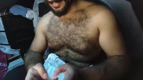 hairymann96 online show from 11/06/25, 07:04