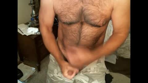 Snapshot of hairypecsguy chatting on 12/26/24, 10:20 Hairy pecs online show from 12/26/24, 10:20