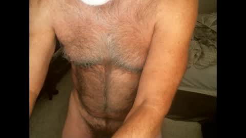 Snapshot of hairypecsguy chatting on 03/02/25, 08:05 Hairy pecs online show from 03/02/25, 08:05