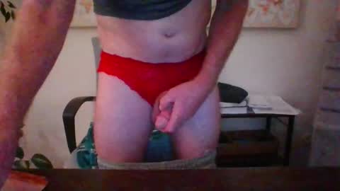 Snapshot of hairypussylover089 chatting on 09/28/25, 05:02 hairypussylover089 online show from 09/28/25, 05:02