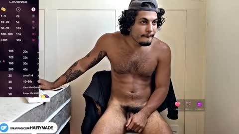 Snapshot of hairyshort chatting on 10/25/25, 01:29 hairy and short online show from 10/25/25, 01:29