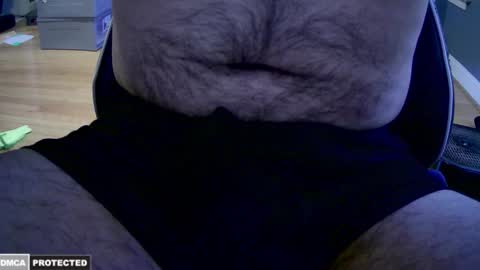 Snapshot of hairyuncut1705 chatting on 03/28/26, 01:00 hairyuncut1705 online show from 03/28/26, 01:00