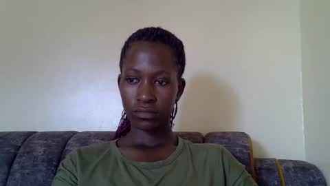 Snapshot of hairywet_pus chatting on 10/31/25, 01:23 hairywet_pus online show from 10/31/25, 01:23