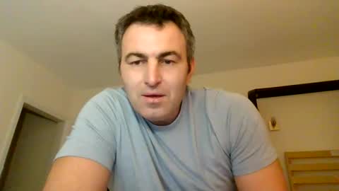 Snapshot of hakfin666 chatting on 11/06/25, 05:08 hakfin666 online show from 11/06/25, 05:08