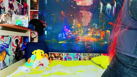 Haku Please help me with your thumbs up its important  online show from 10/31/25, 02:29