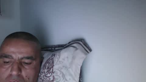 Snapshot of haled_77 chatting on 10/18/25, 01:52 haled_77 online show from 10/18/25, 01:52