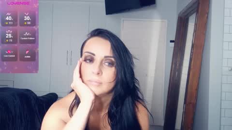 Snapshot of haley_vernandez chatting on 10/22/25, 09:09 Haley online show from 10/22/25, 09:09