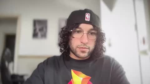 Snapshot of halfblood18 chatting on 11/01/25, 03:03 halfblood18 online show from 11/01/25, 03:03