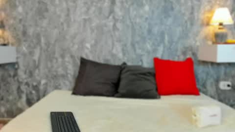 Hali online show from 05/04/26, 11:39