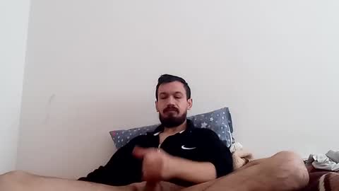 Snapshot of halilcik chatting on 12/29/24, 11:50 halilcik online show from 12/29/24, 11:50