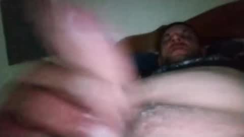 Snapshot of hallallen730 chatting on 03/16/26, 01:22 hallallen730 online show from 03/16/26, 01:22