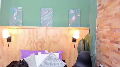 Halley Lorens online show from 02/14/26, 07:10