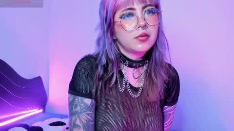 Hallu online show from 01/22/25, 04:02