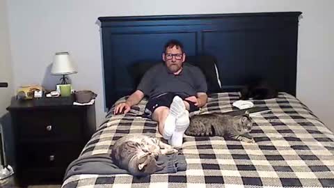 hammerthatthang73 online show from 05/14/26, 09:38