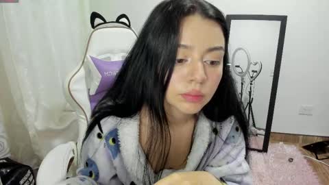 Hana Garcia online show from 05/15/26, 11:45