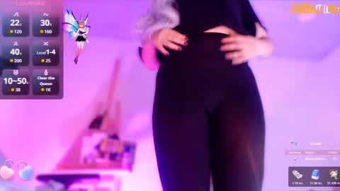 Hana Hyuga .   Please help me reach 200 thumbs up online show from 11/02/25, 12:13