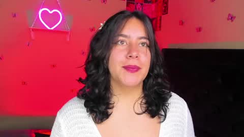 Snapshot of hanah_bakeer chatting on 05/11/26, 02:01 Hanah Montana Independent model online show from 05/11/26, 02:01