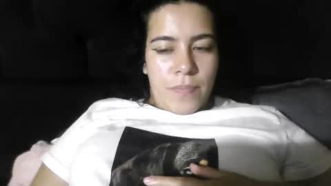 Snapshot of hanah_bakeer chatting on 05/18/26, 01:56 Hanah Montana Independent model online show from 05/18/26, 01:56