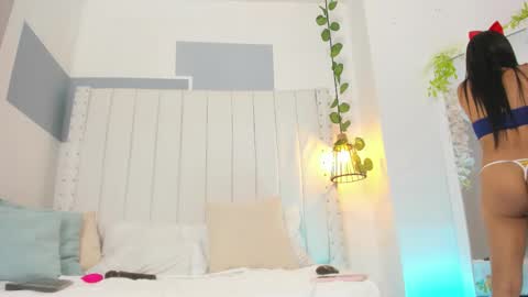 Snapshot of hanah_gray chatting on 10/31/25, 11:11 hanah_gray online show from 10/31/25, 11:11