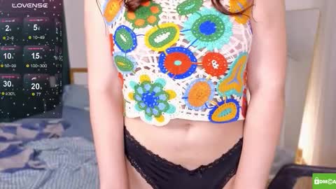 hanahwoods online show from 10/19/25, 01:17