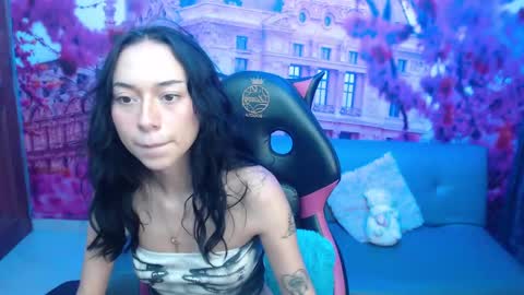 Snapshot of hanaku_8 chatting on 12/05/24, 05:28 Hanaku online show from 12/05/24, 05:28