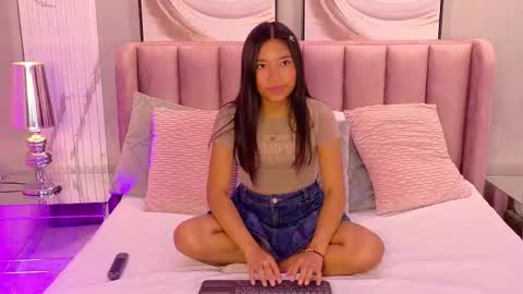 Snapshot of hanaluna chatting on 01/07/26, 09:06 Hanna online show from 01/07/26, 09:06