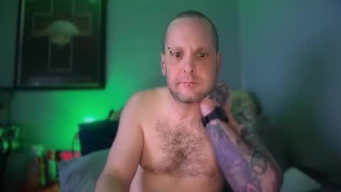 hand_banana_420 online show from 04/22/26, 04:48