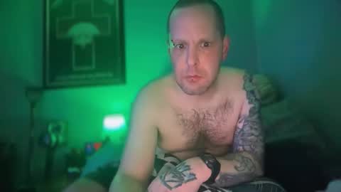 hand_banana_420 online show from 04/29/26, 01:32