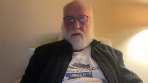 Snapshot of handful57345 chatting on 02/13/26, 08:32 handful57345 online show from 02/13/26, 08:32