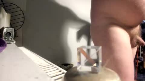 Snapshot of handncocknocum chatting on 12/21/24, 08:43 handncocknocum online show from 12/21/24, 08:43