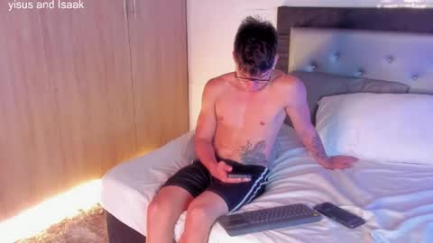 handsome_boys69 online show from 04/18/26, 10:32