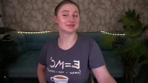 Dayana online show from 10/15/25, 01:22