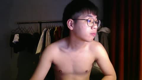Snapshot of handsome_mannn chatting on 12/12/24, 06:14 handsome_mannn online show from 12/12/24, 06:14