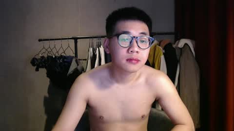 Snapshot of handsome_mannn chatting on 12/31/24, 01:26 handsome_mannn online show from 12/31/24, 01:26