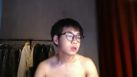 Snapshot of handsome_mannn chatting on 09/28/25, 07:41 handsome_mannn online show from 09/28/25, 07:41