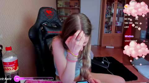 Snapshot of handsome_whale chatting on 03/22/26, 07:12 Mila online show from 03/22/26, 07:12