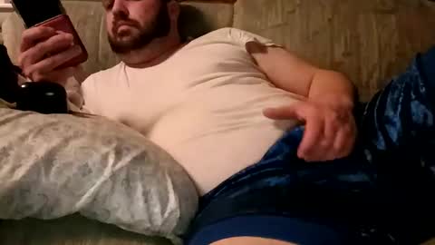 Handsomedaddy198923 online show from 04/25/26, 06:16