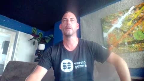 Snapshot of handsomeguy4ever chatting on 08/02/26, 05:33 handsomeguy4ever online show from 08/02/26, 05:33