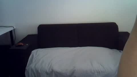 Snapshot of handyli chatting on 08/02/26, 04:27 handyli online show from 08/02/26, 04:27