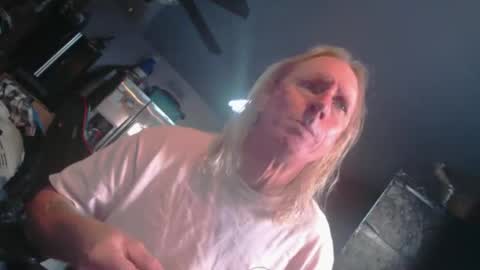 Snapshot of handyman5303 chatting on 02/24/25, 10:58 Handystudman online show from 02/24/25, 10:58