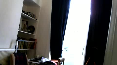 Snapshot of handz2 chatting on 12/13/24, 11:45 handz2 online show from 12/13/24, 11:45
