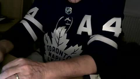 Snapshot of handz2 chatting on 01/09/25, 05:00 handz2 online show from 01/09/25, 05:00