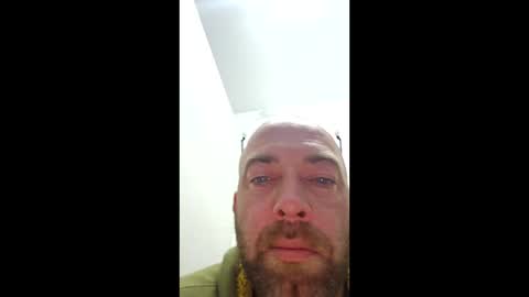 Snapshot of handzzz chatting on 01/08/25, 02:46 handzzz online show from 01/08/25, 02:46